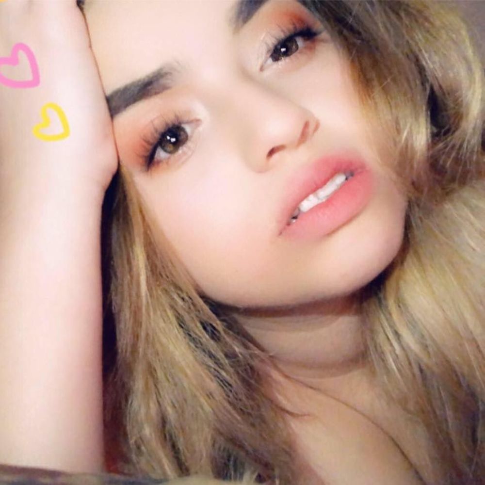 Meet your Posher, Ashley